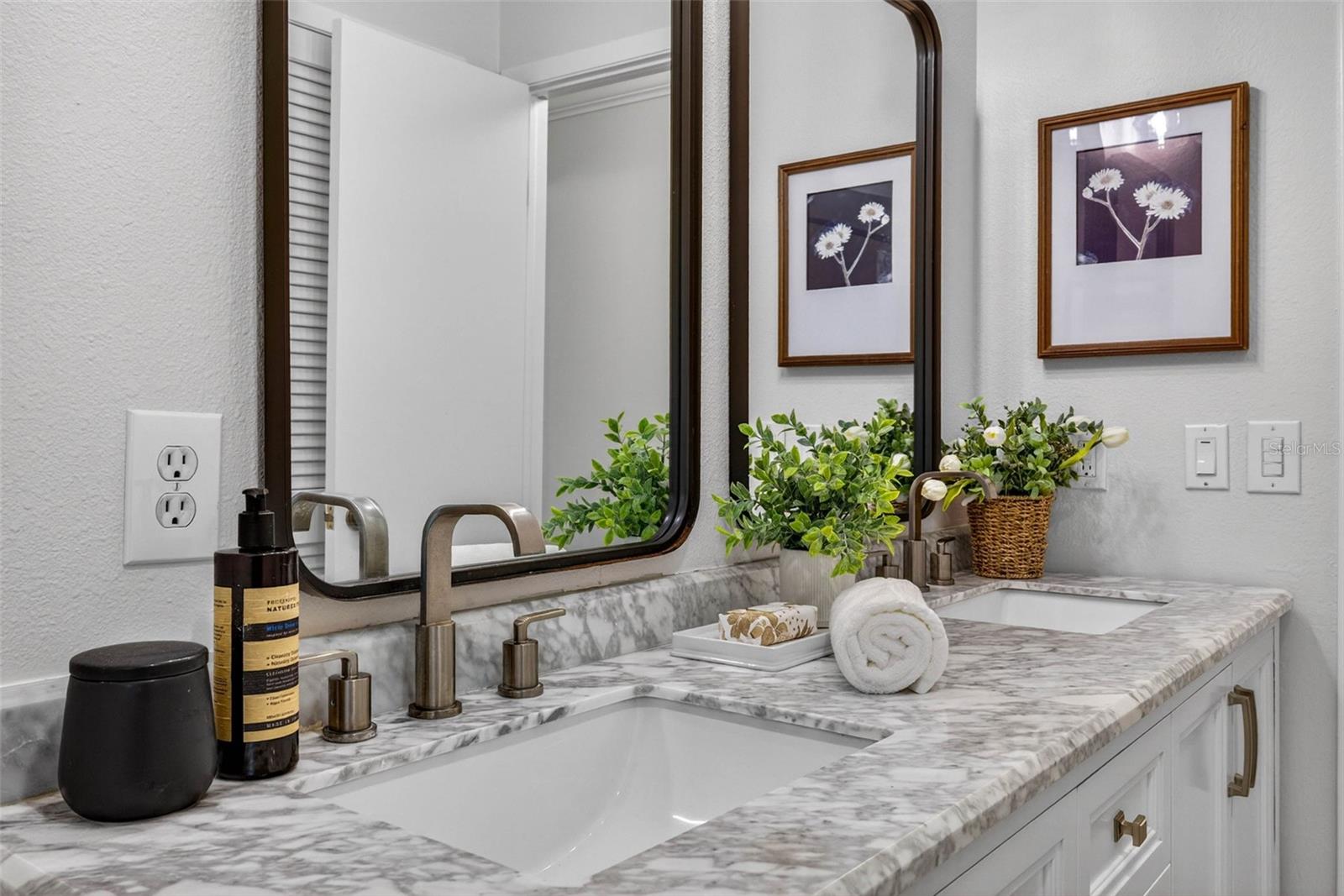 TEMPLE TERRACE ESTATES REP - Residential