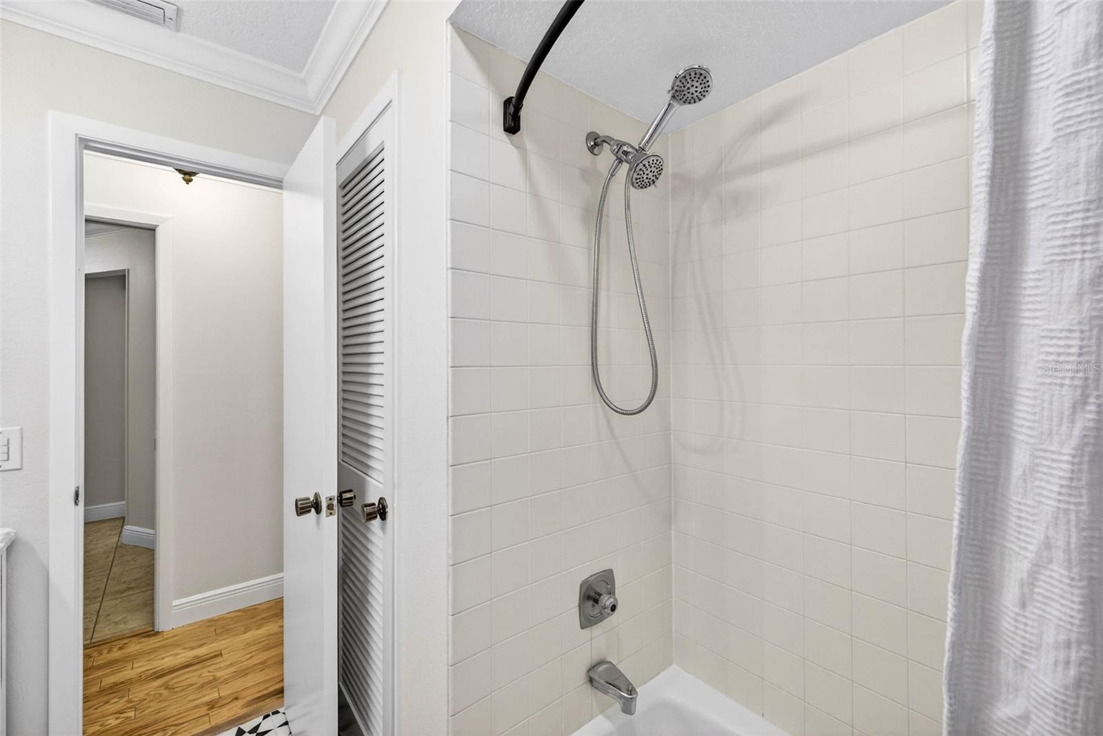 TEMPLE TERRACE ESTATES REP - Residential