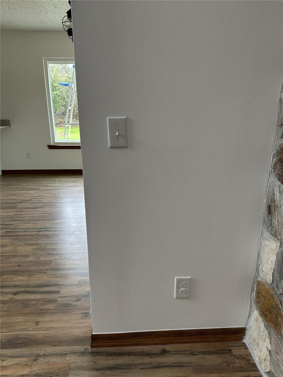 WESTSIDE - Residential