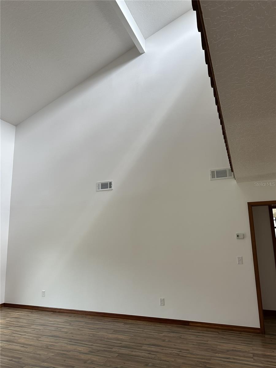 WESTSIDE - Residential