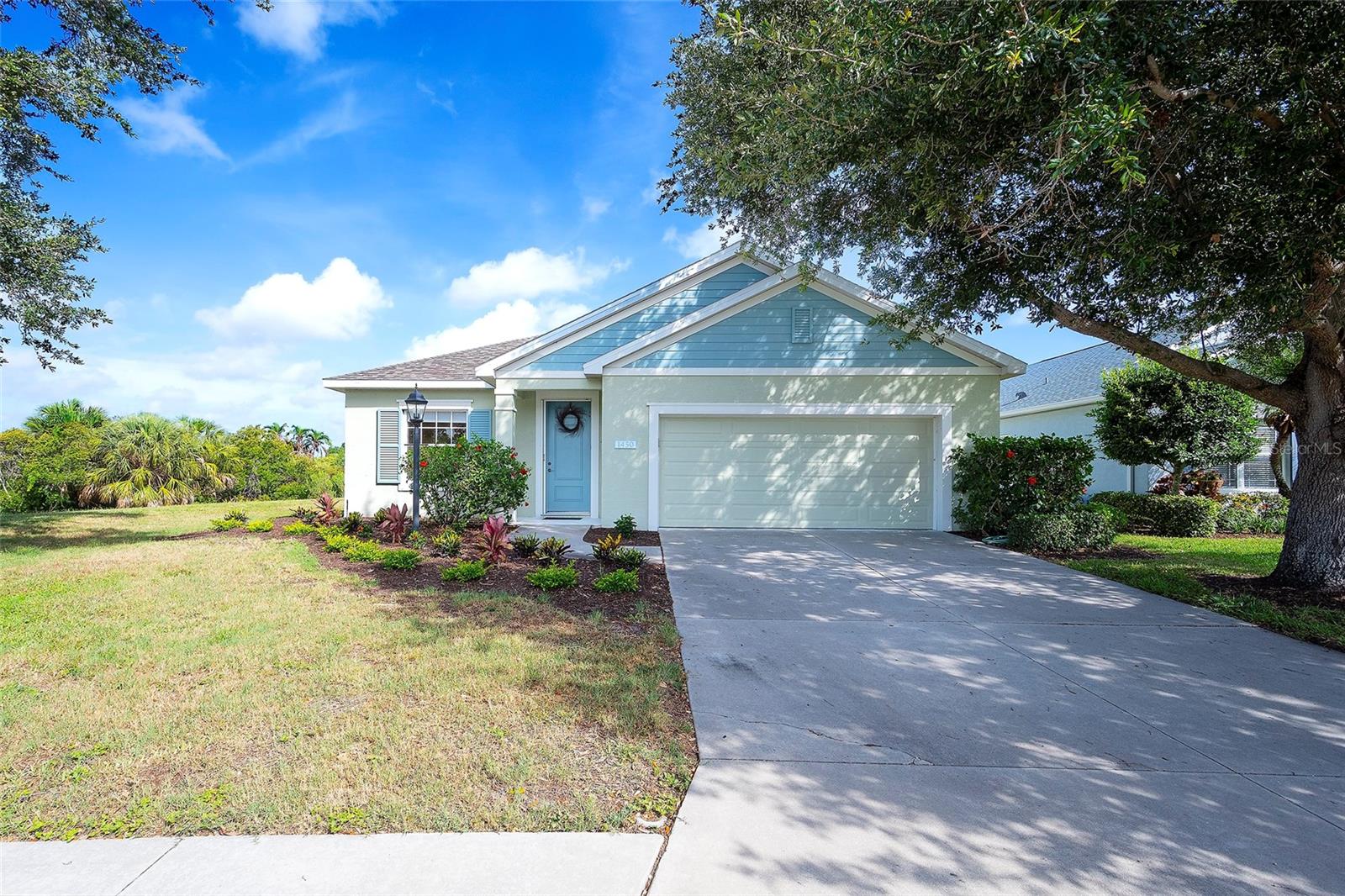 1450 BLUE HORIZON CIRCLE