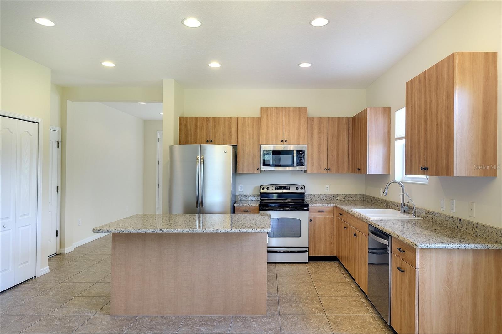RIVER SOUND - Residential