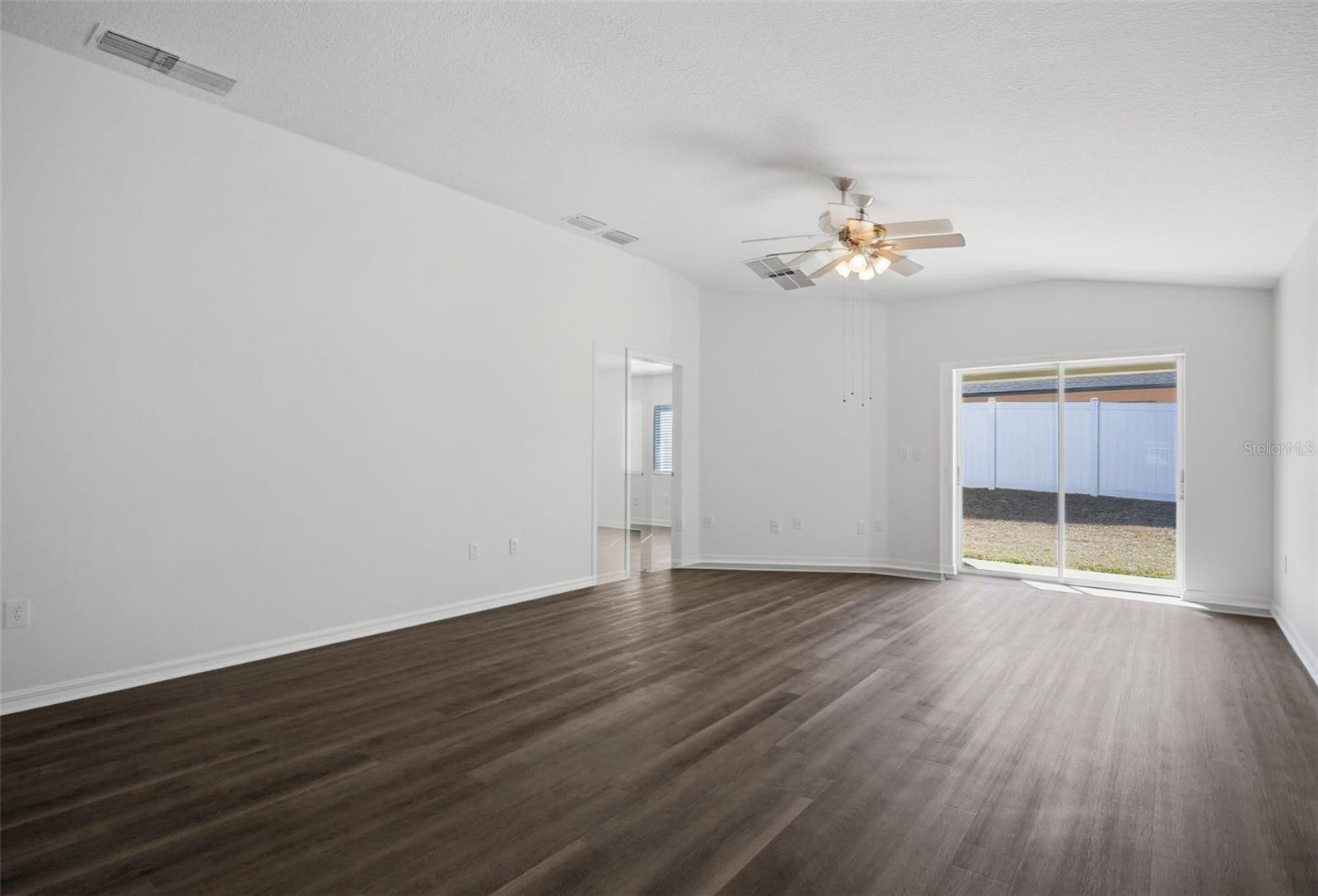 COUNTRY HILLS EAST UNIT 6 - Residential