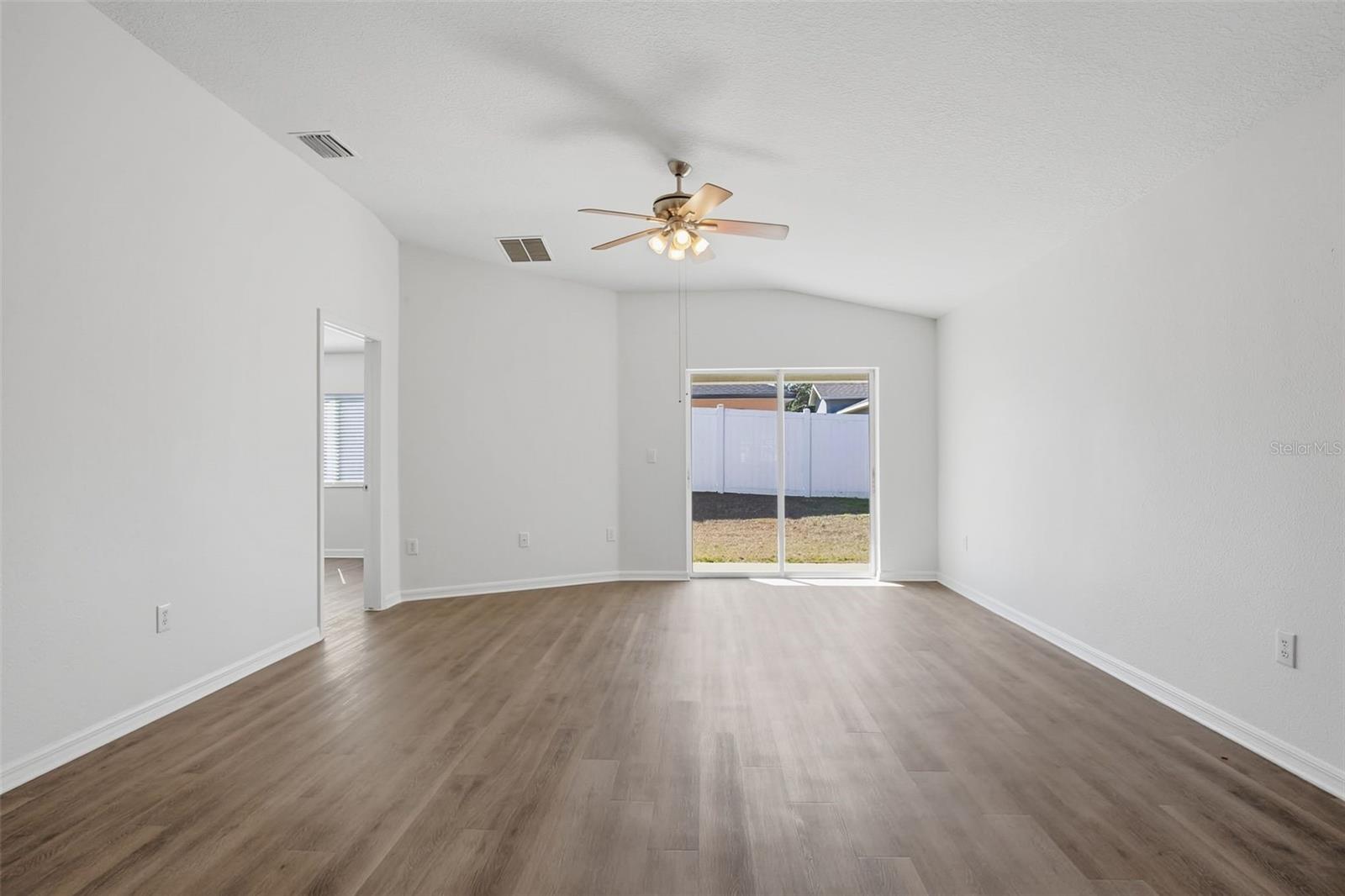 COUNTRY HILLS EAST UNIT 6 - Residential