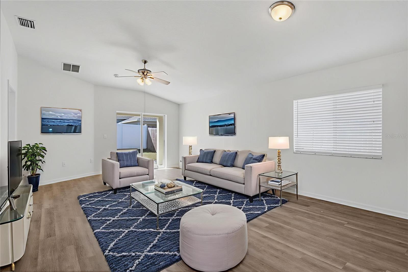 COUNTRY HILLS EAST UNIT 6 - Residential