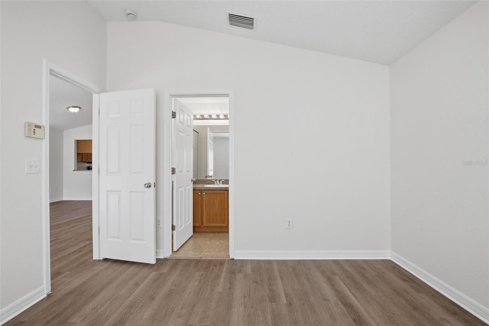 COUNTRY HILLS EAST UNIT 6 - Residential