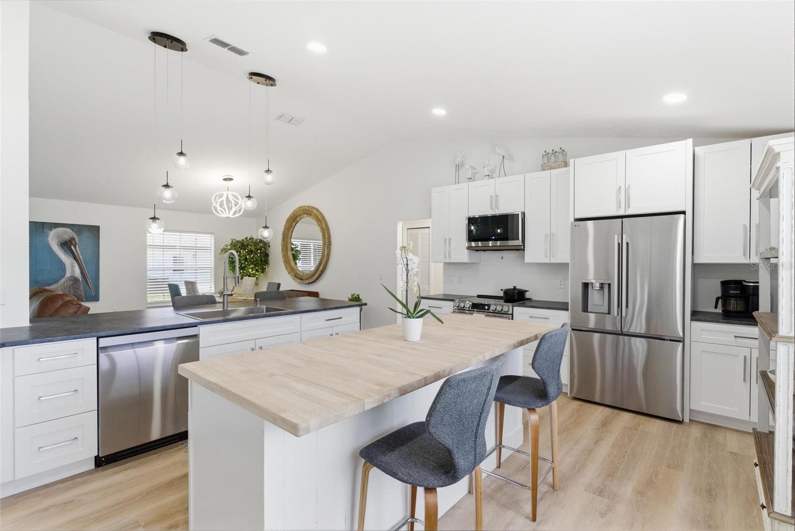 WOODLAKE - Residential