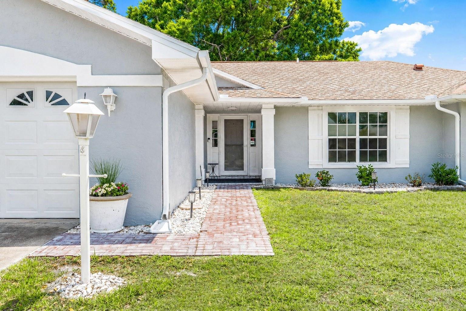 WOODLAKE - Residential