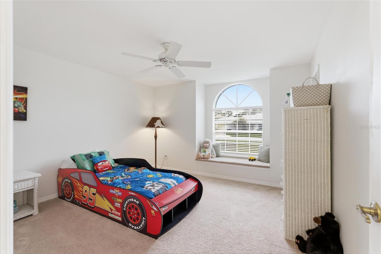 WOODLAKE - Residential