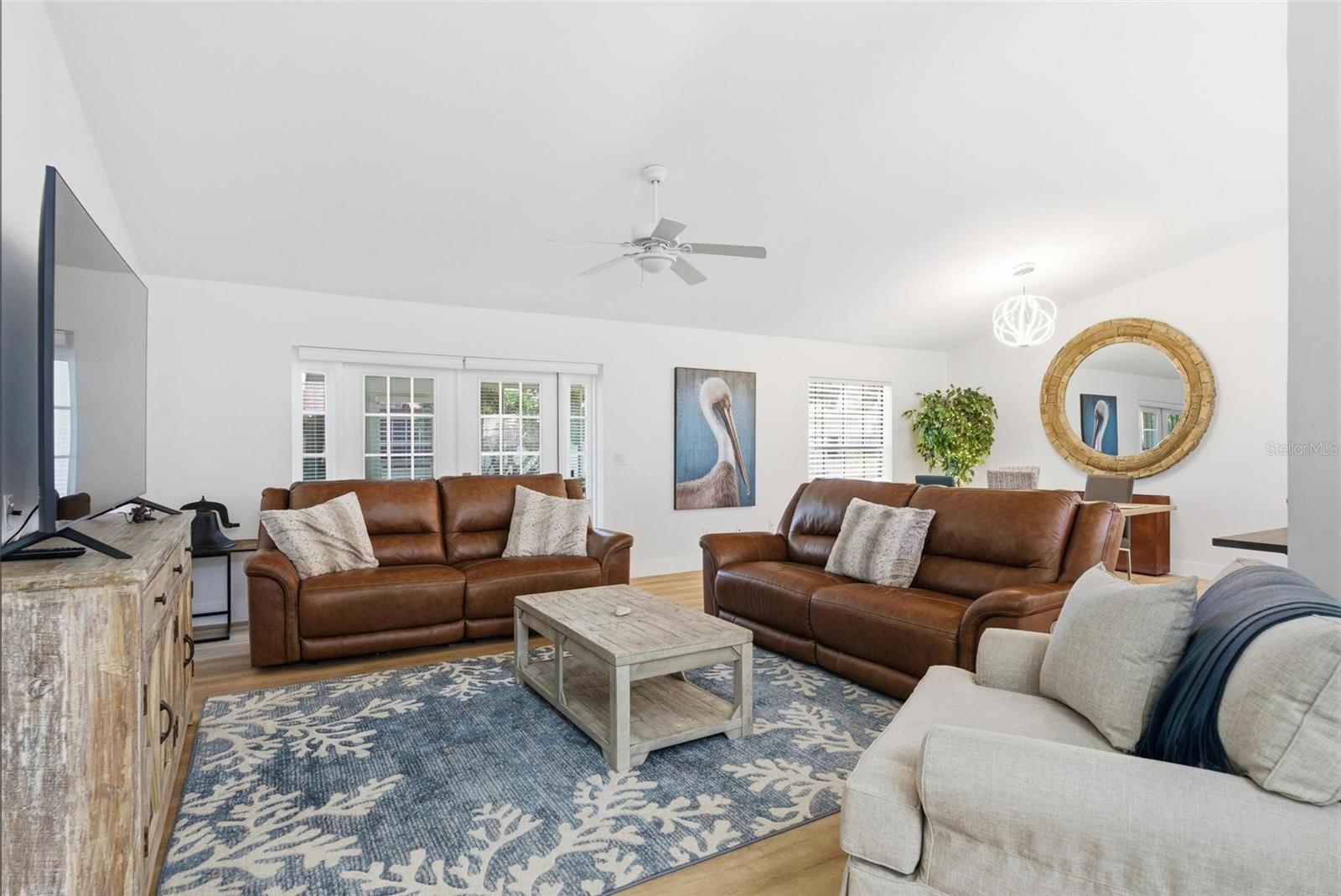 WOODLAKE - Residential