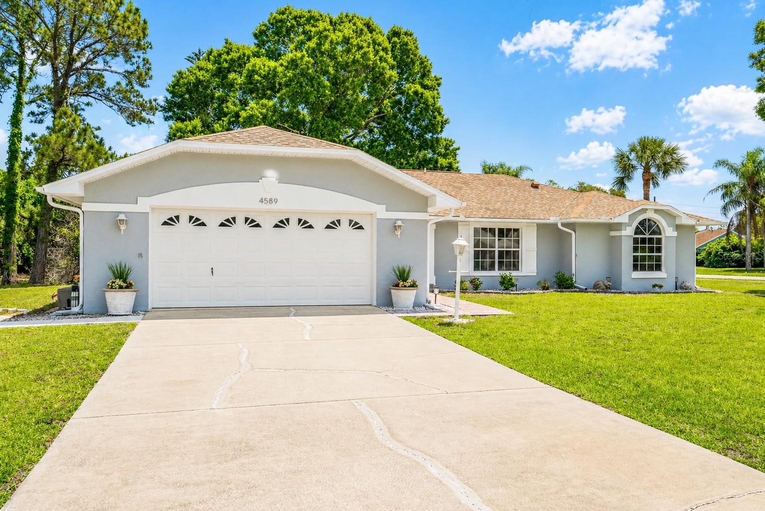 WOODLAKE - Residential
