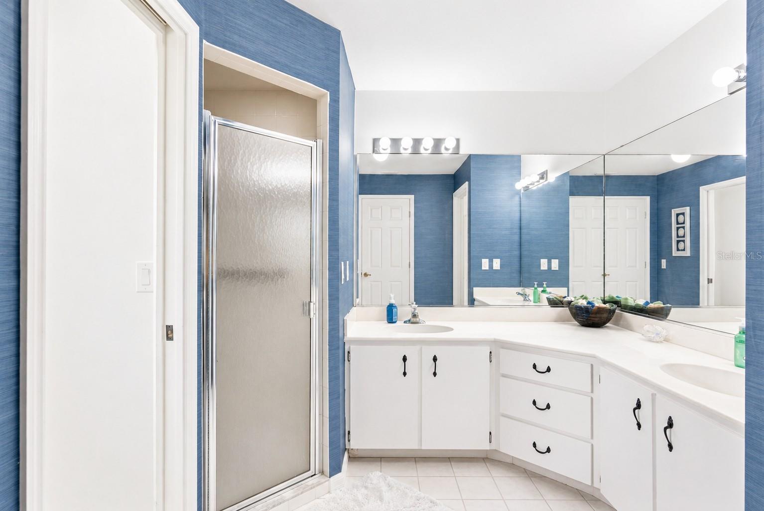 WOODLAKE - Residential