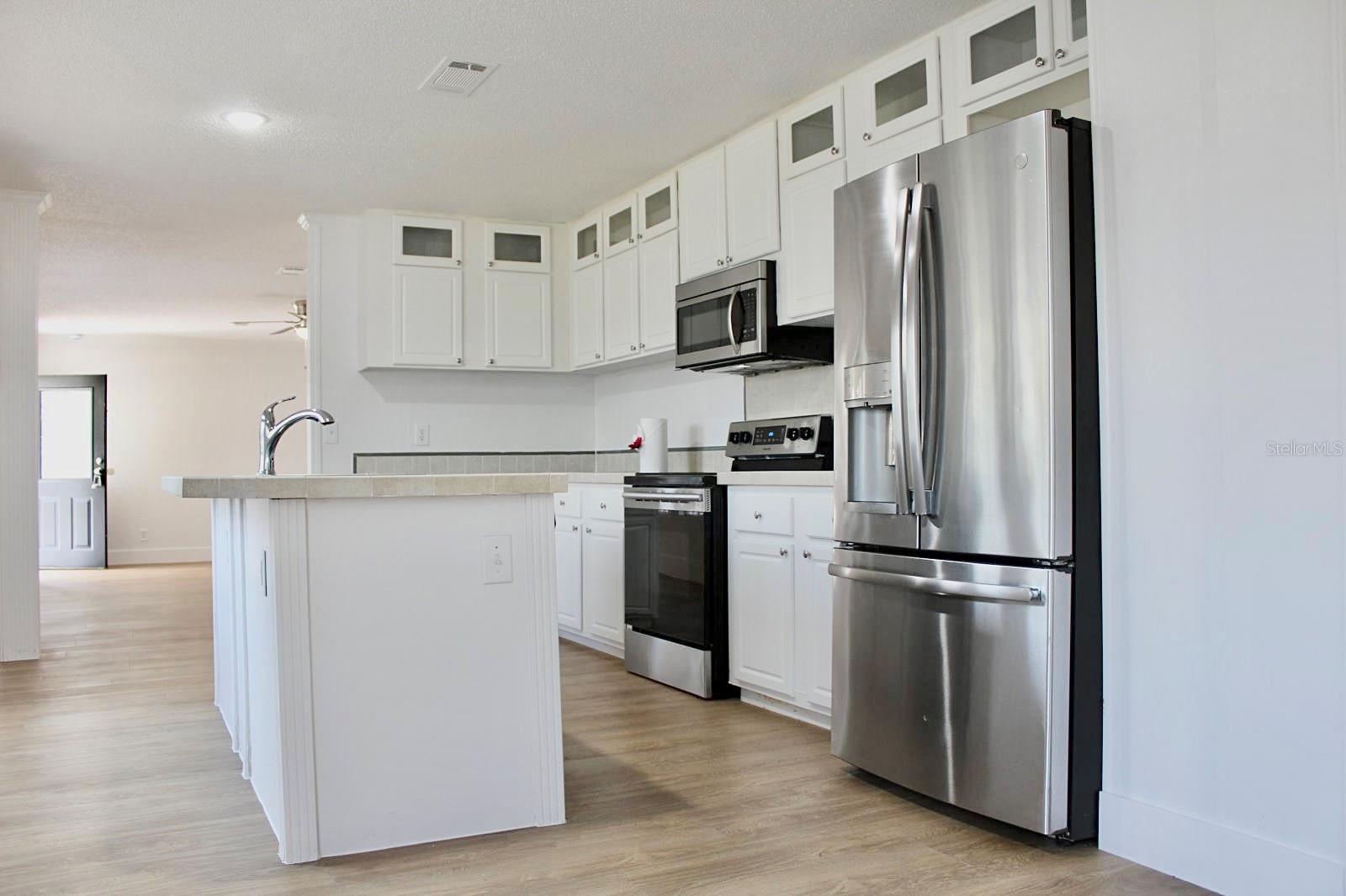 BELLEVIEW HILLS STATES - Residential