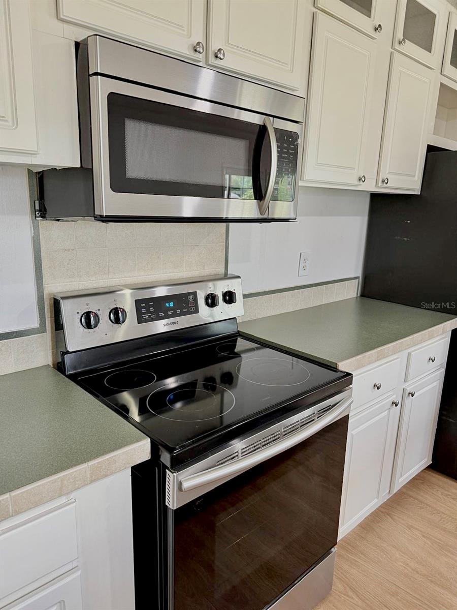 BELLEVIEW HILLS STATES - Residential