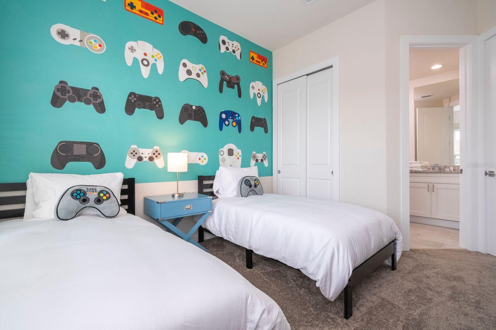 SUMMERVILLE RESORT - Residential