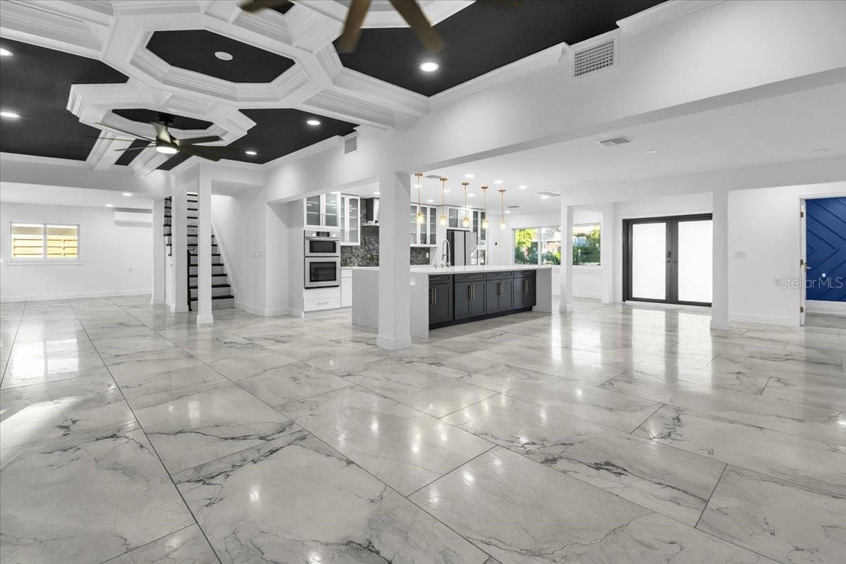 SIESTA ISLES - Residential