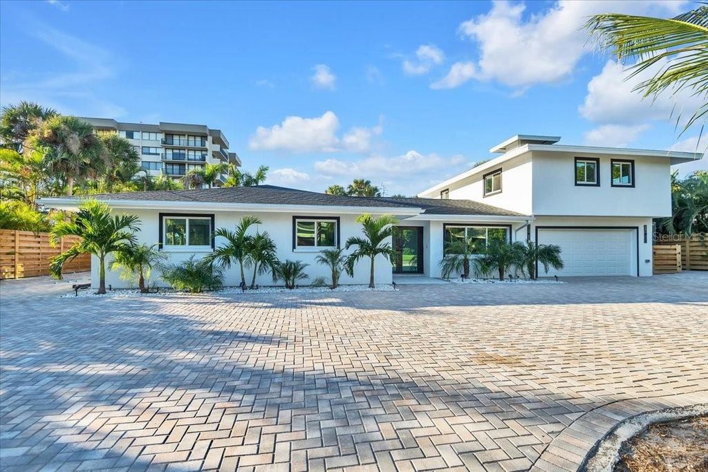 Photo of 5624 Cape Leyte Drive, Sarasota, FL 34242 (MLS # A4670620)