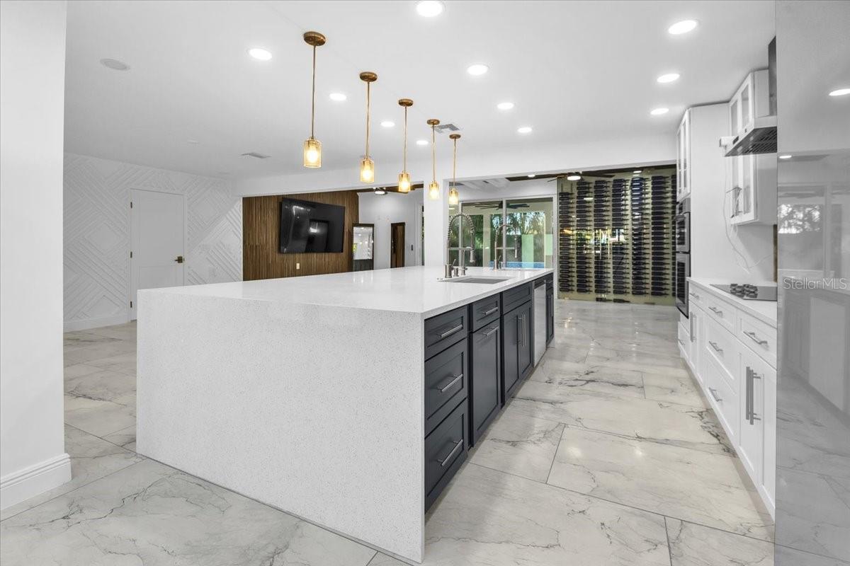 SIESTA ISLES - Residential