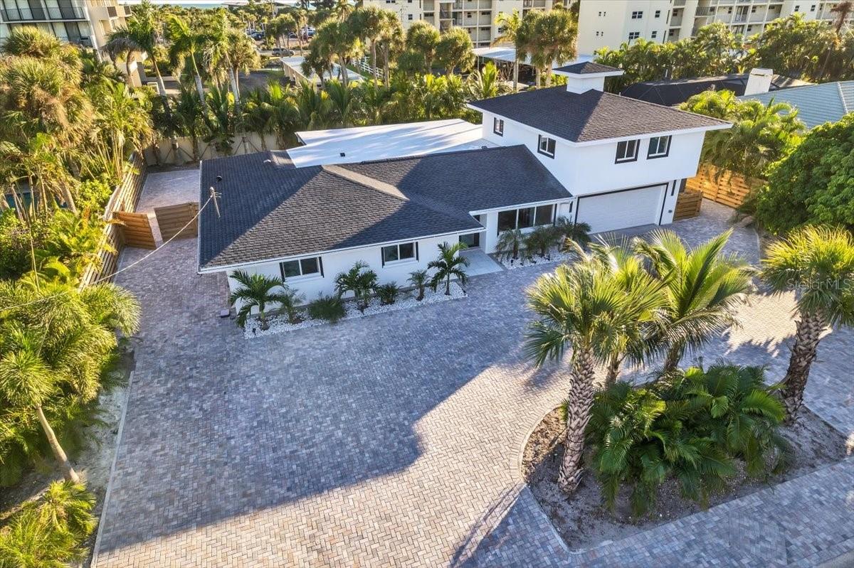 5624 CAPE LEYTE DRIVE