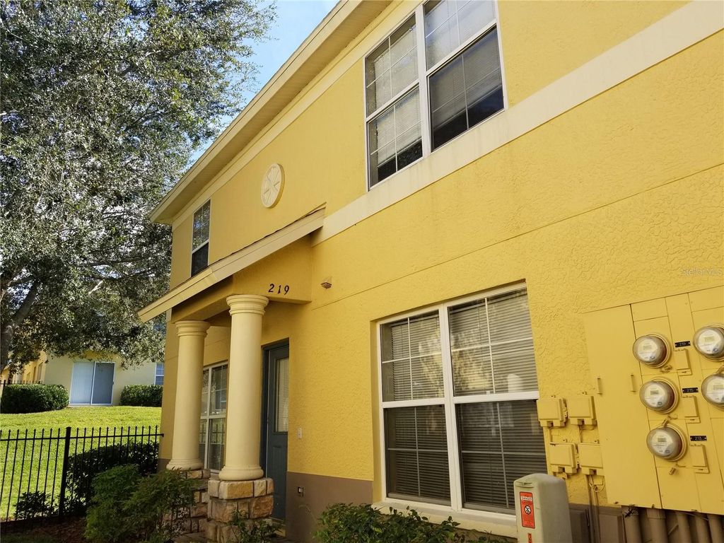 Photo of 219 Draw Bridge Lane, Valrico, FL 33594 (MLS # TB8456377)