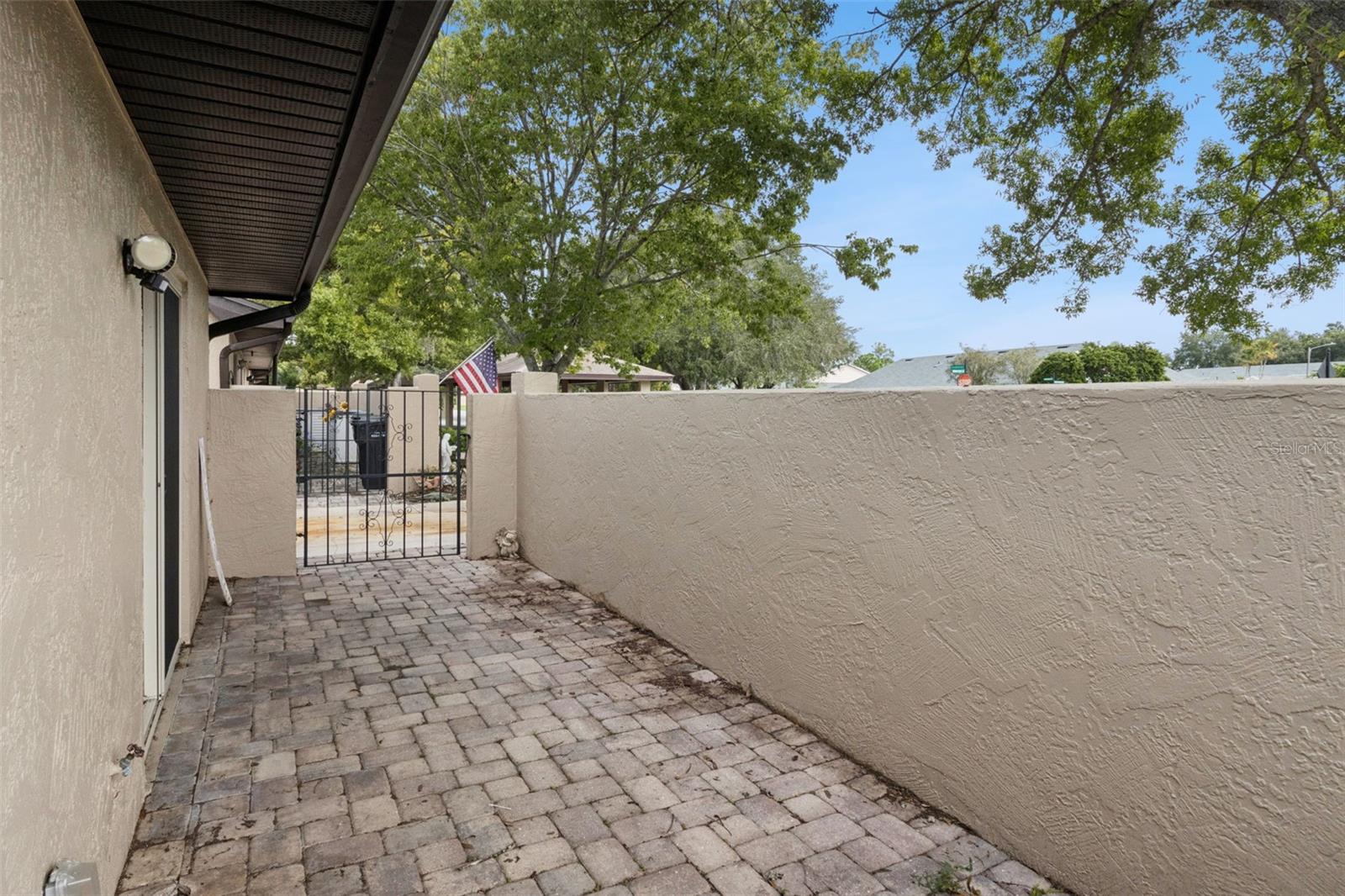 2825 WINGFOOT COURT
