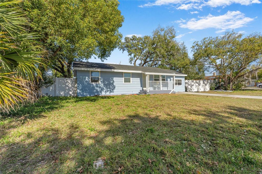 Photo of 1237 Marygon Street, Kissimmee, FL 34744 (MLS # S5142677)