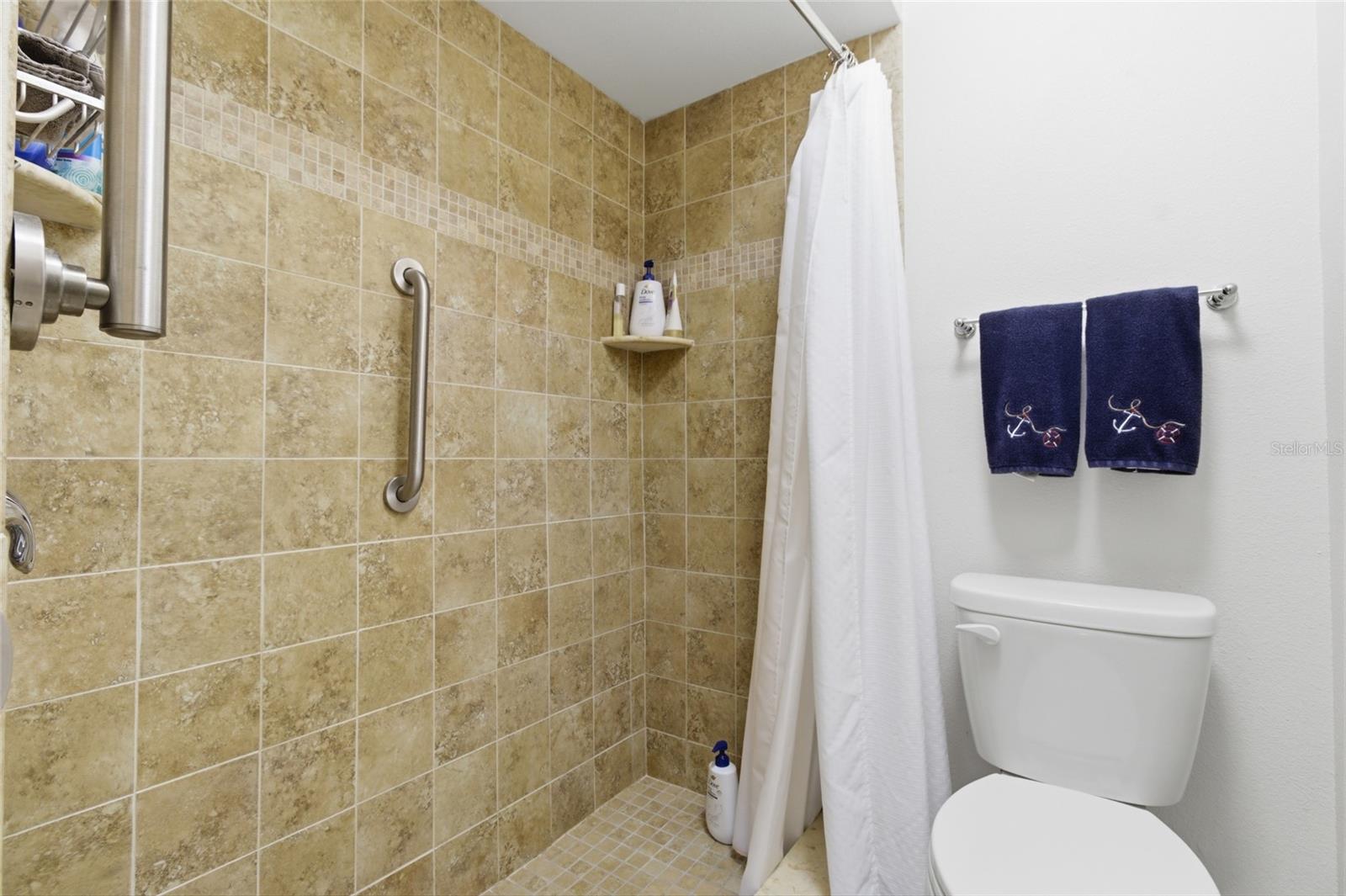 BRYN MAWR AT COUNTRYSIDE - Residential