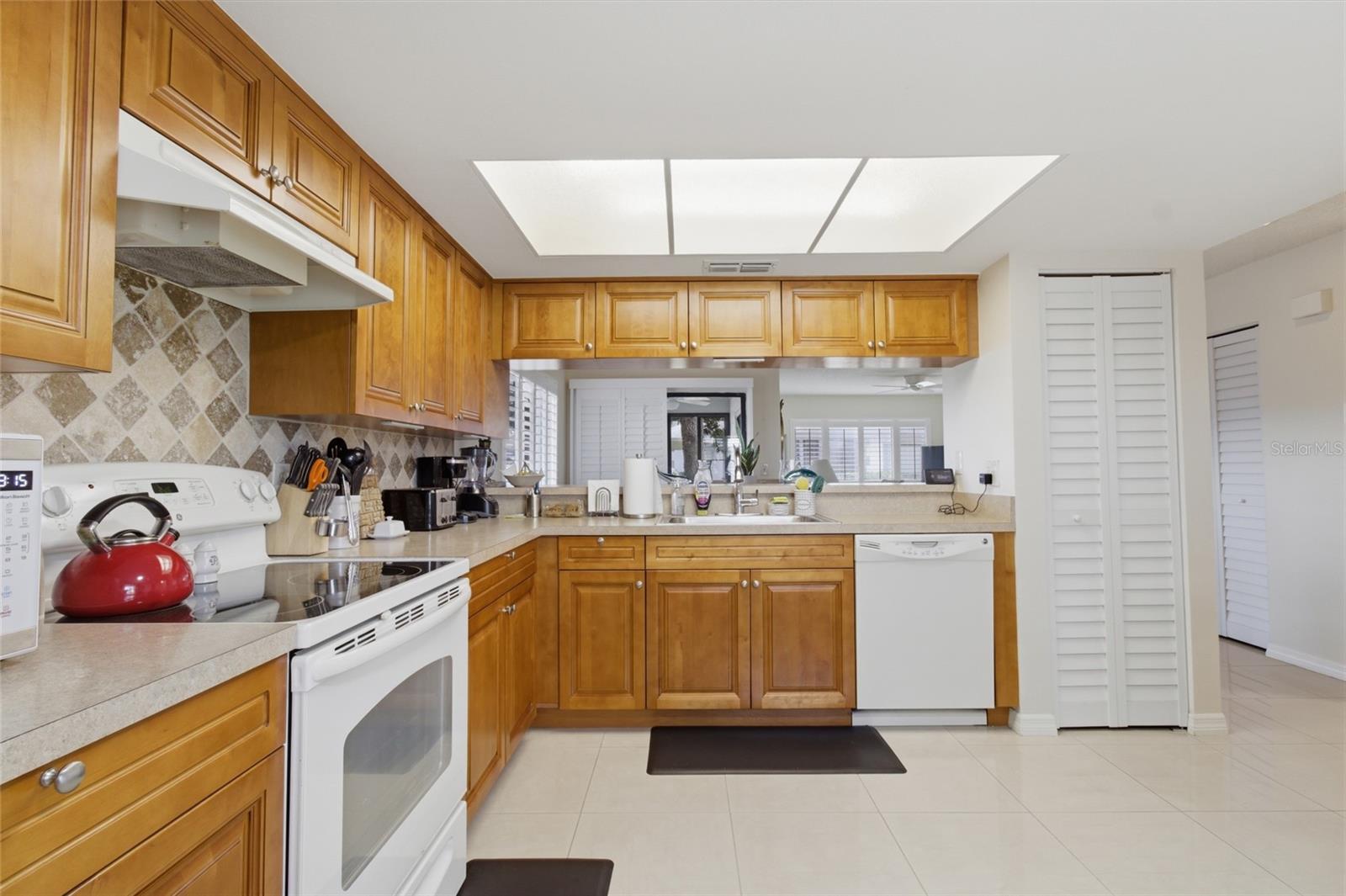 BRYN MAWR AT COUNTRYSIDE - Residential