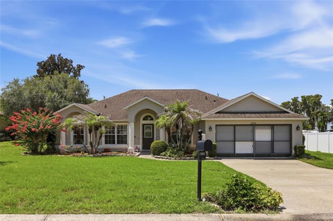 Photo of 13042 Sunwood Court, Clermont, FL 34711 (MLS # G5114758)