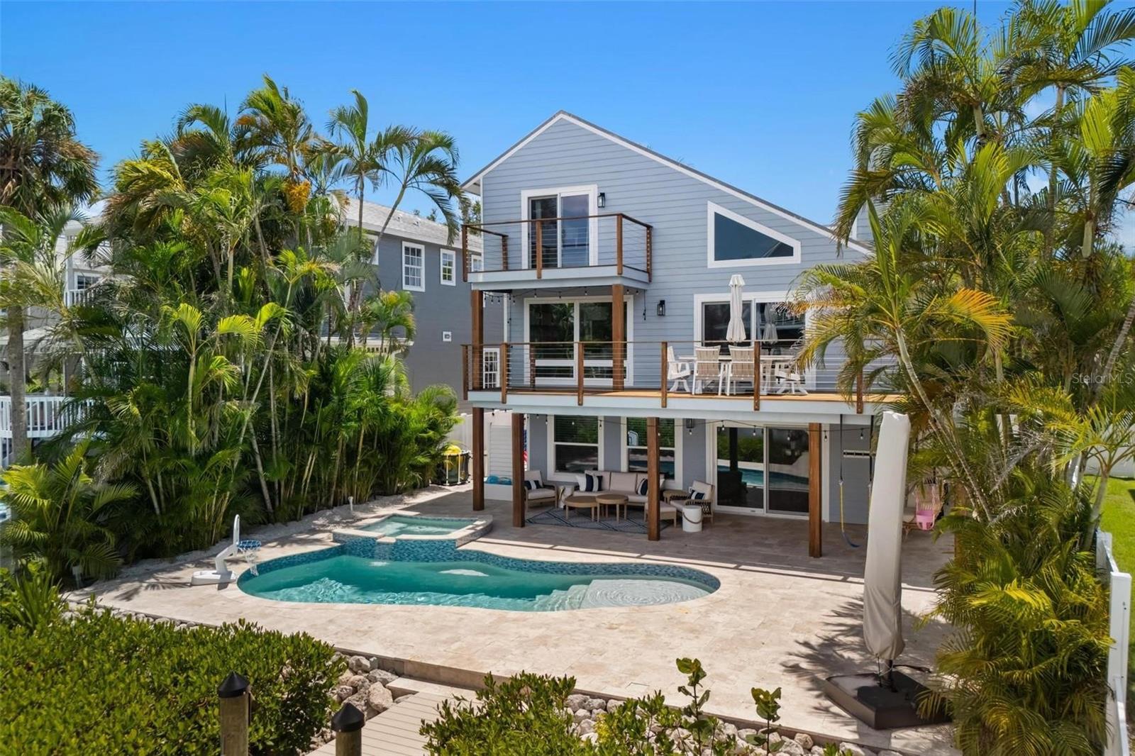 5121 OXFORD DRIVE