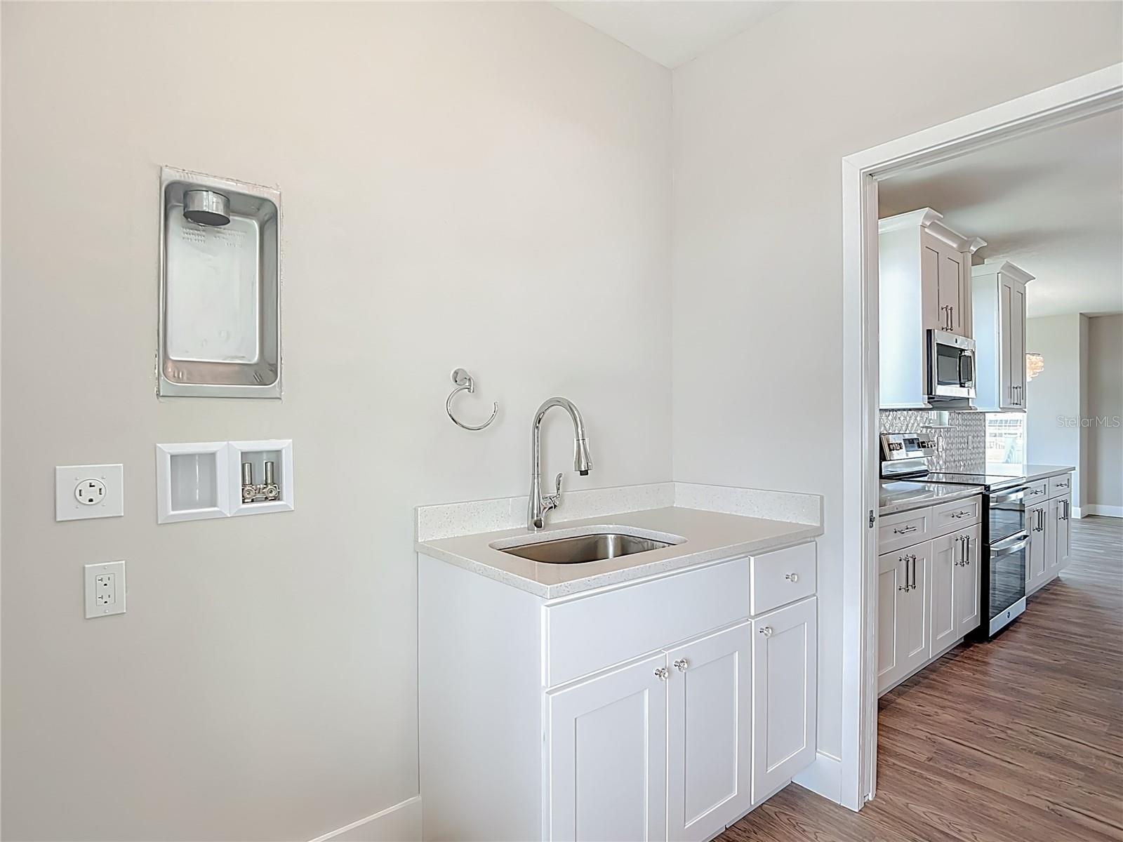 HERNANDO BEACH - Residential