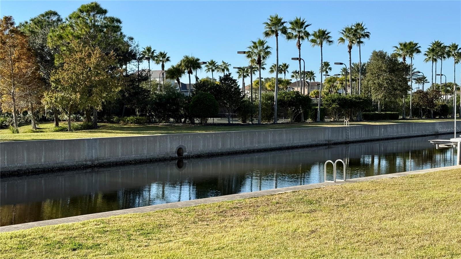 HARBOR VILLAGE MARINA - Land