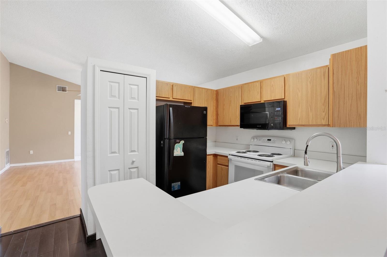 DANIELS CROSSING - Residential