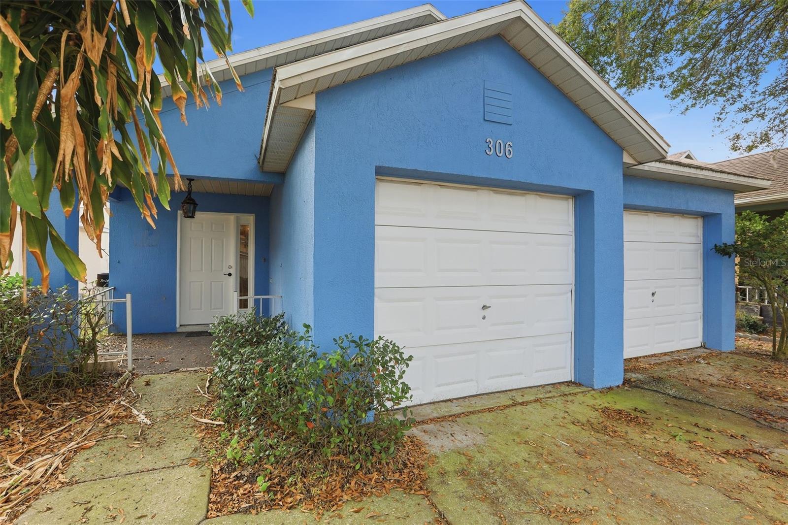 306 DANIELS POINTE DRIVE