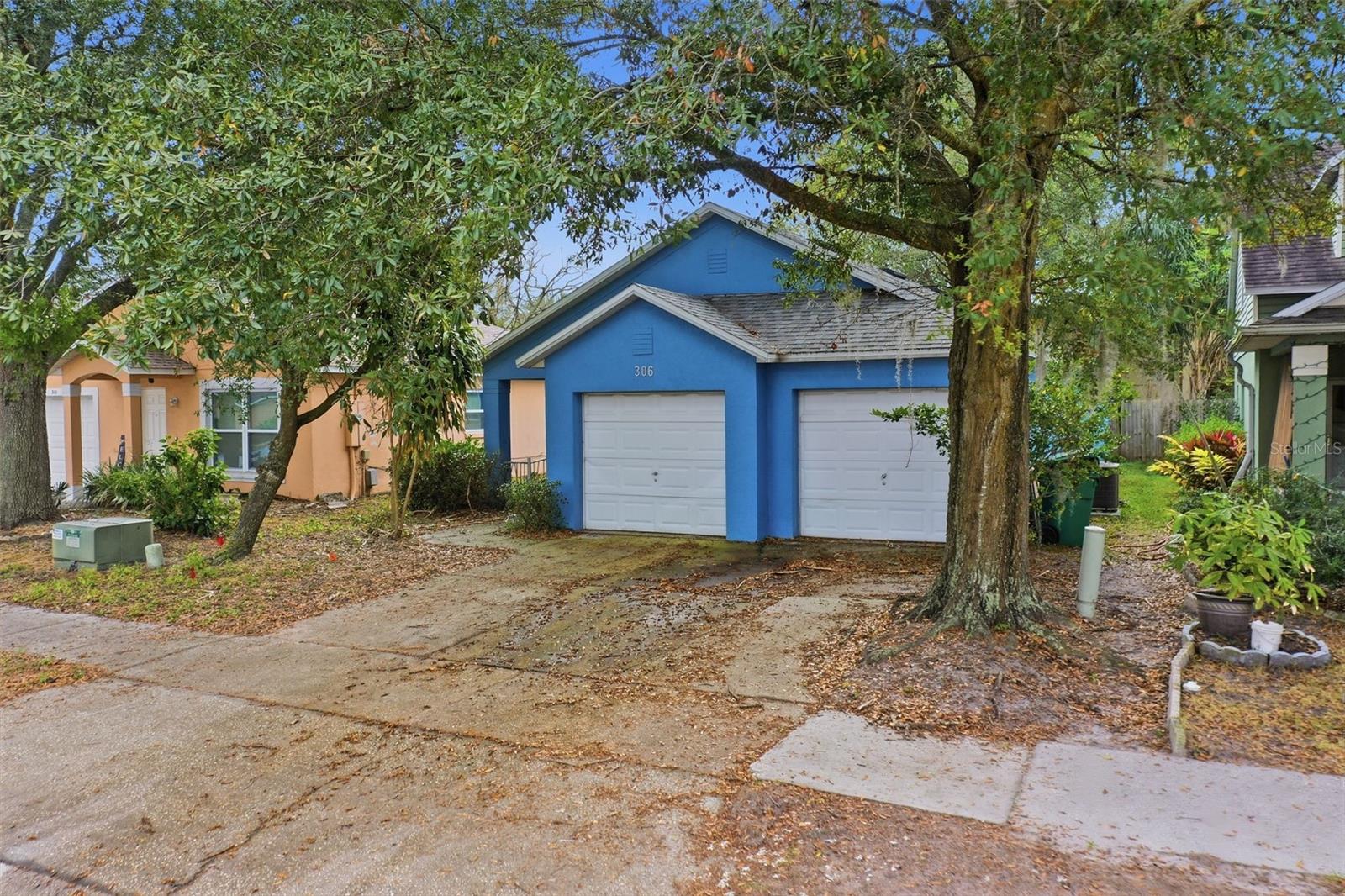 DANIELS CROSSING - Residential