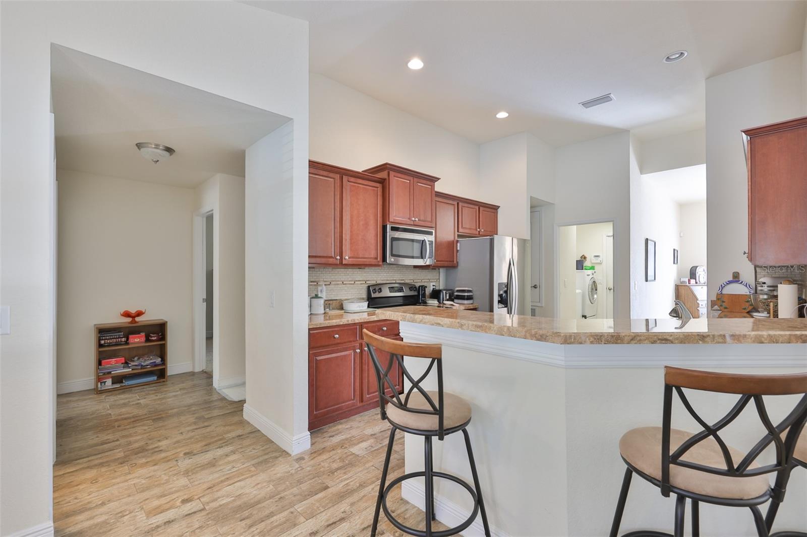 ROYAL HIGHLANDS - Residential