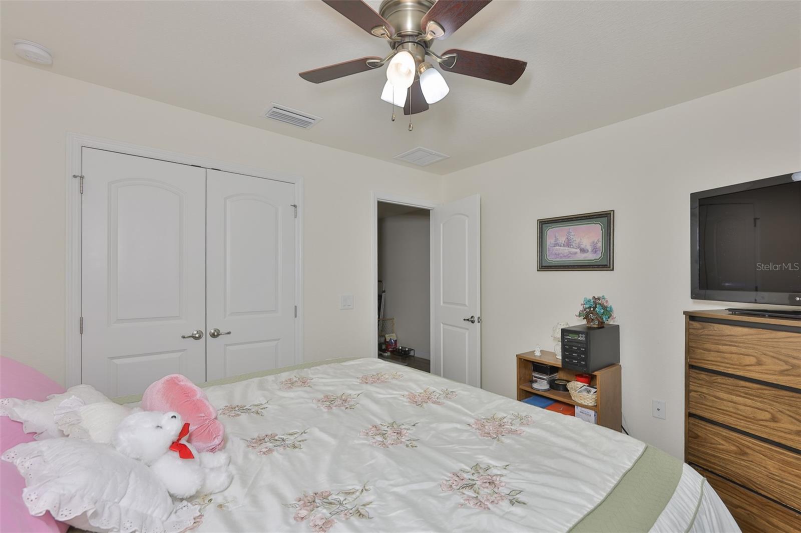 ROYAL HIGHLANDS - Residential