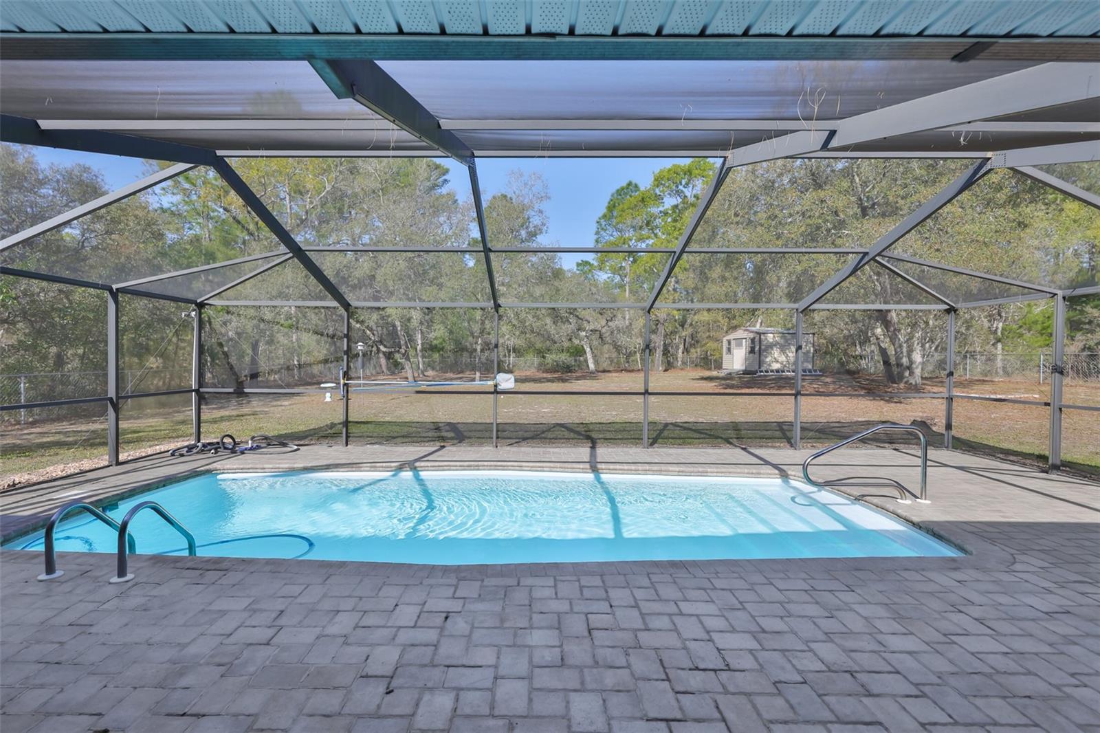 ROYAL HIGHLANDS - Residential