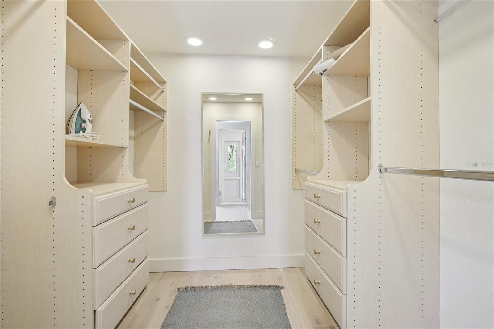 BAY ISLES - Residential Lease