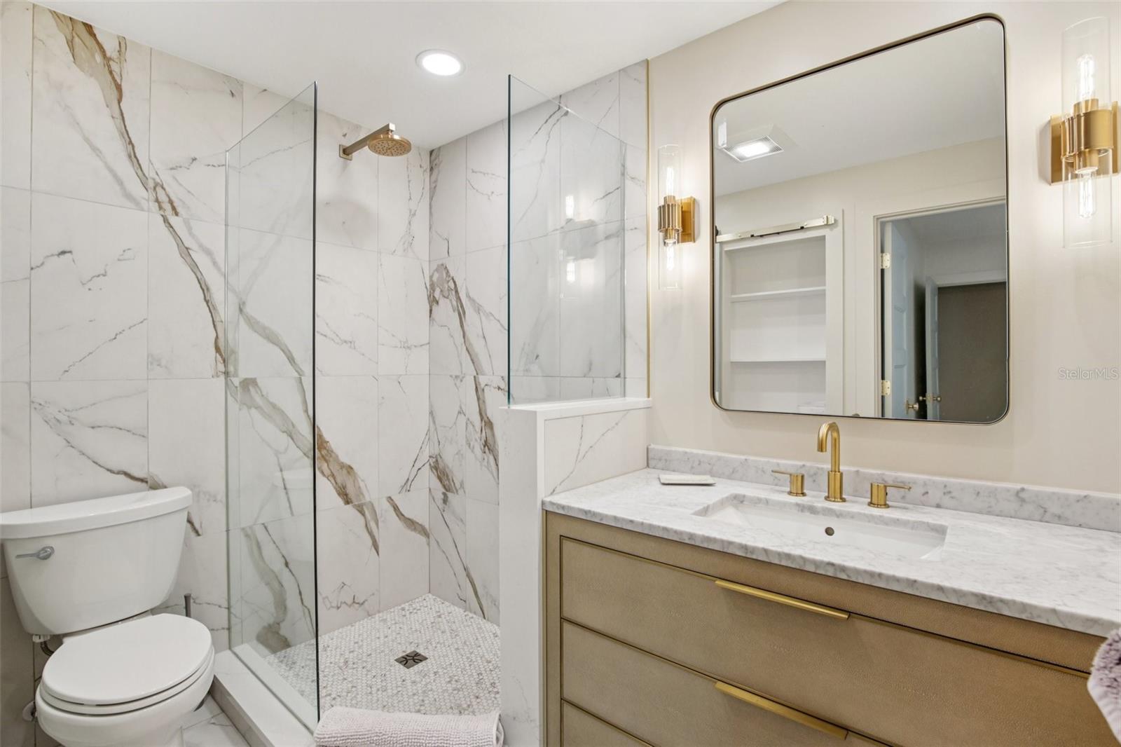 BAY ISLES - Residential Lease