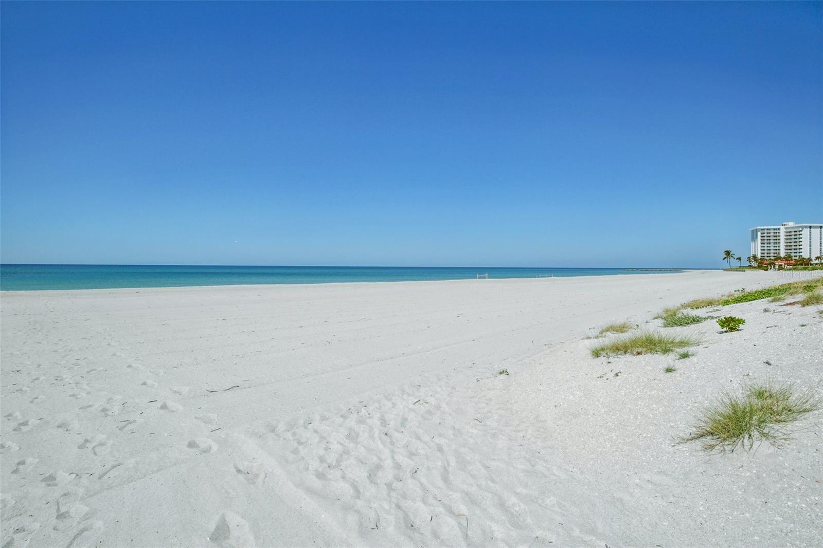 BAY ISLES - Residential Lease