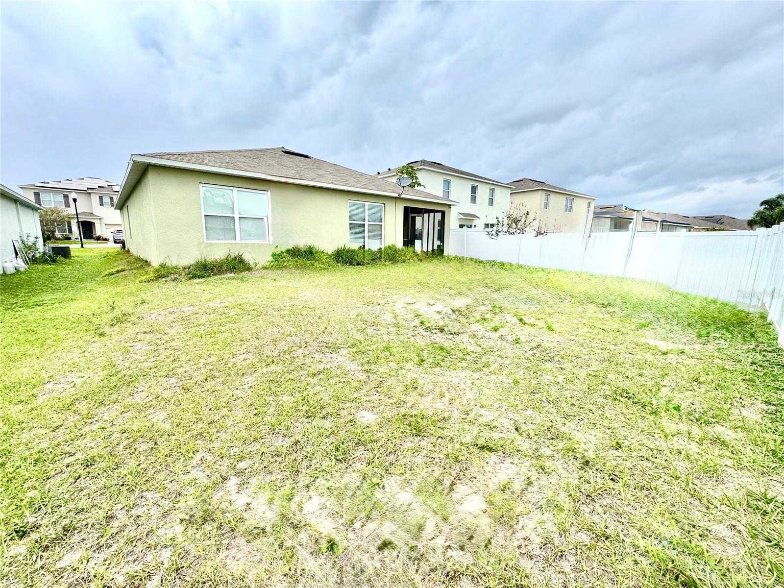 LAKESIDE LNDGS PH 3 - Residential