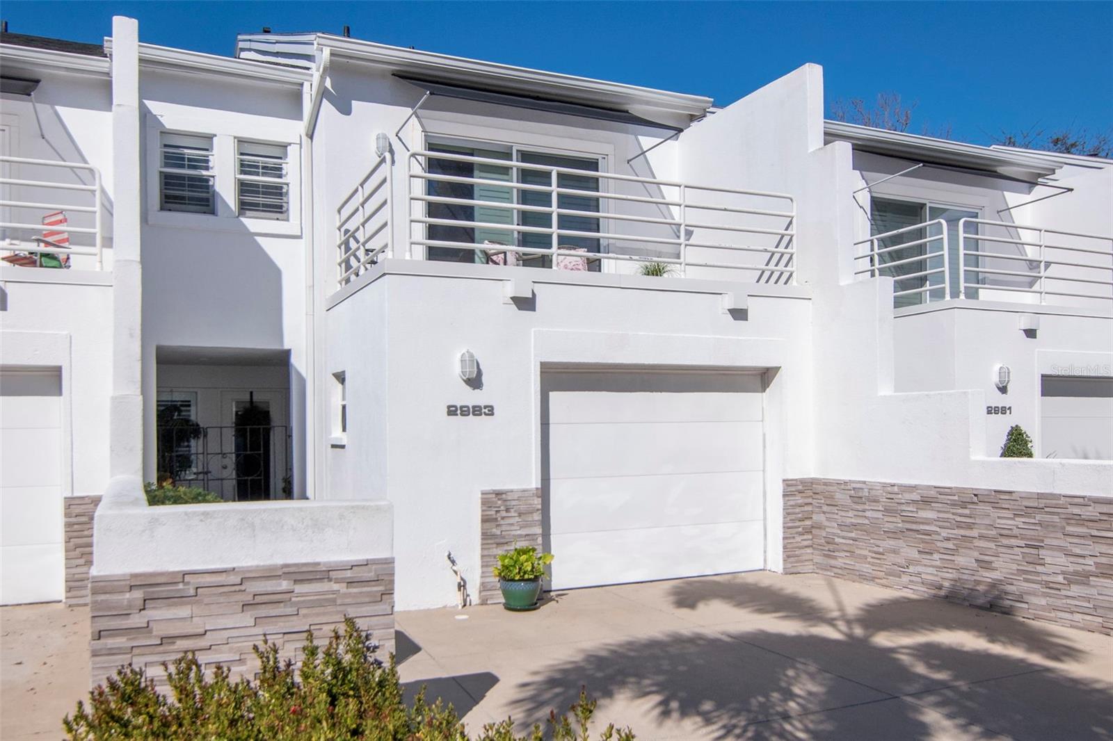 COURTYARDS OF TAMPA A CONDOMIN - Residential