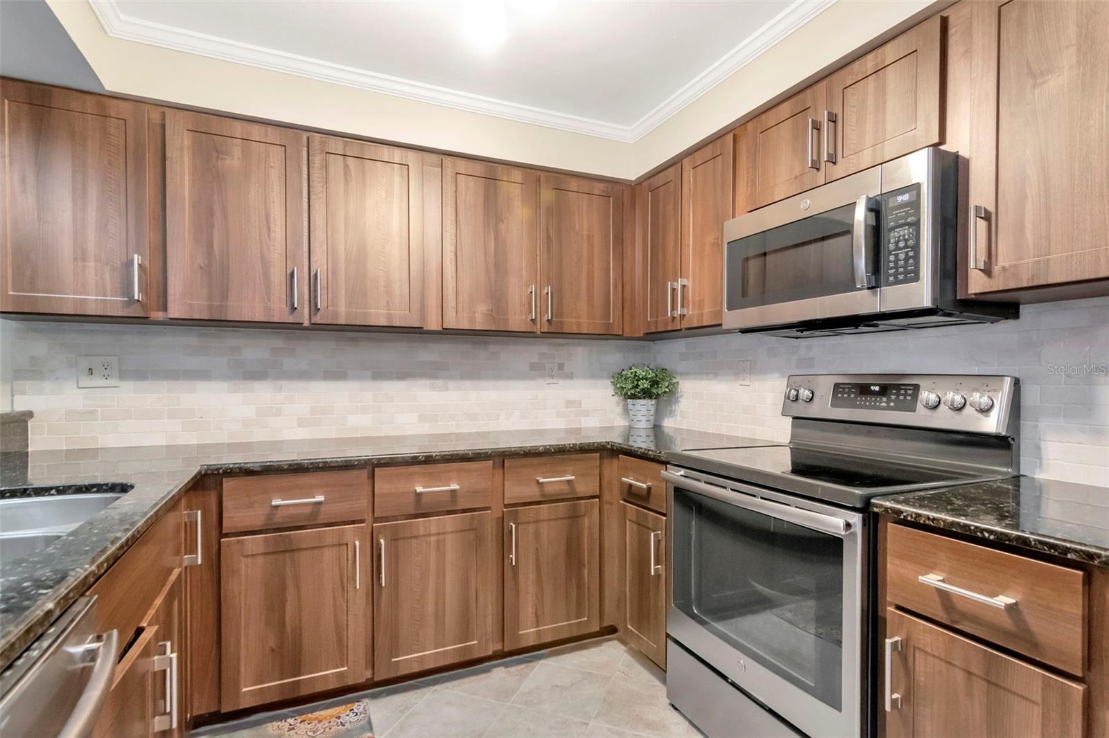 COURTYARDS OF TAMPA A CONDOMIN - Residential