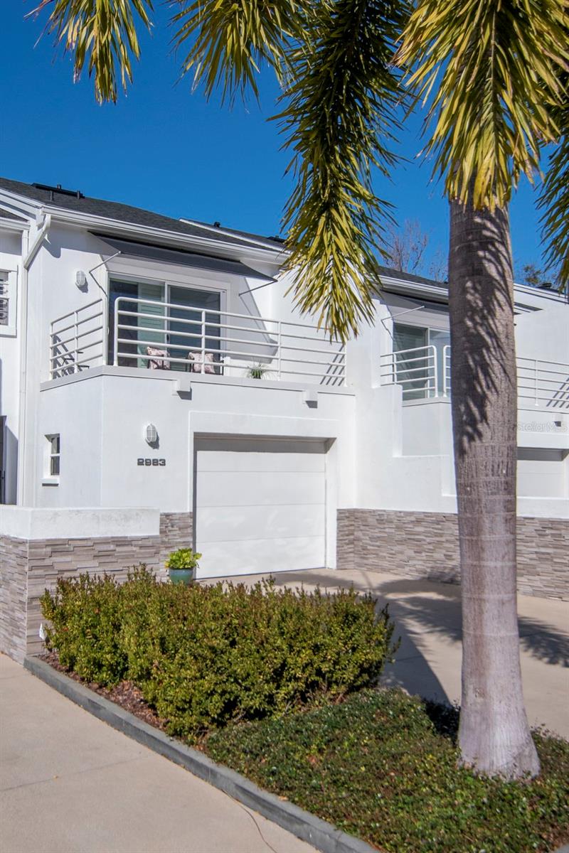 COURTYARDS OF TAMPA A CONDOMIN - Residential