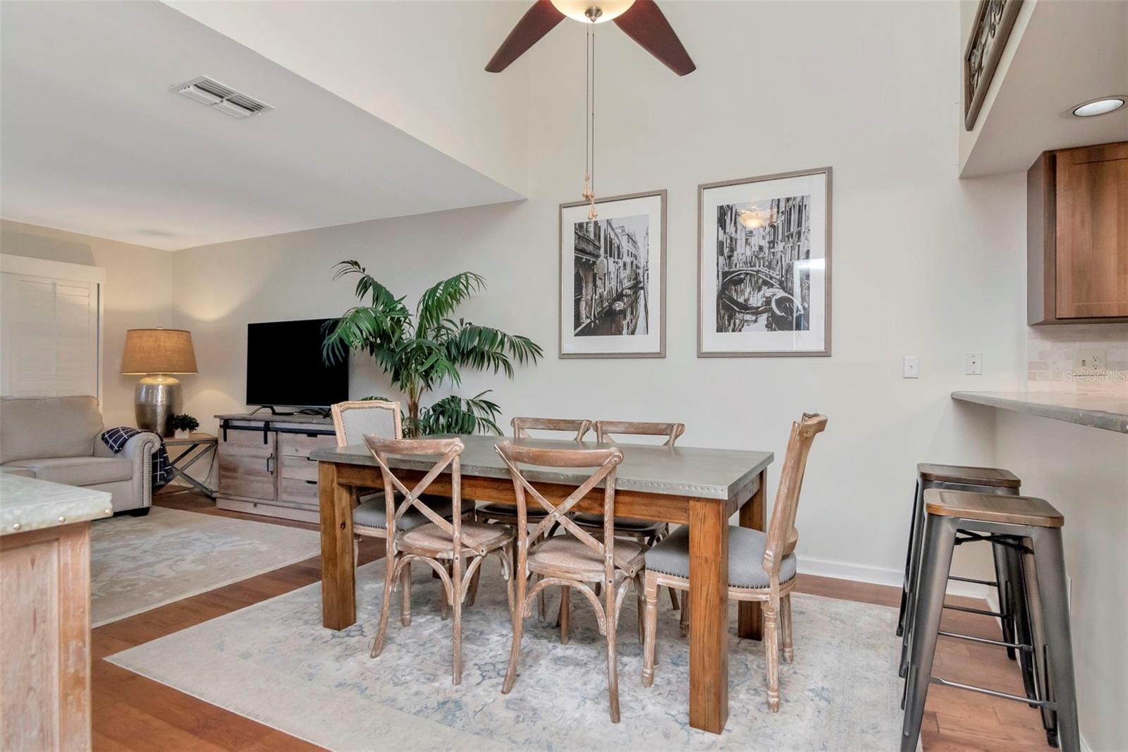 COURTYARDS OF TAMPA A CONDOMIN - Residential