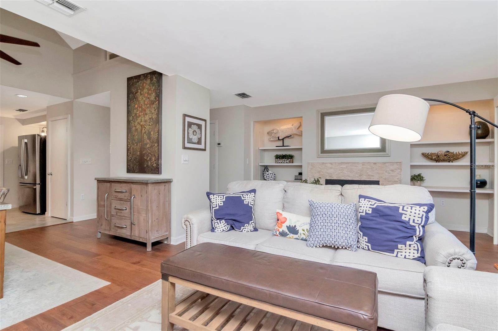 COURTYARDS OF TAMPA A CONDOMIN - Residential