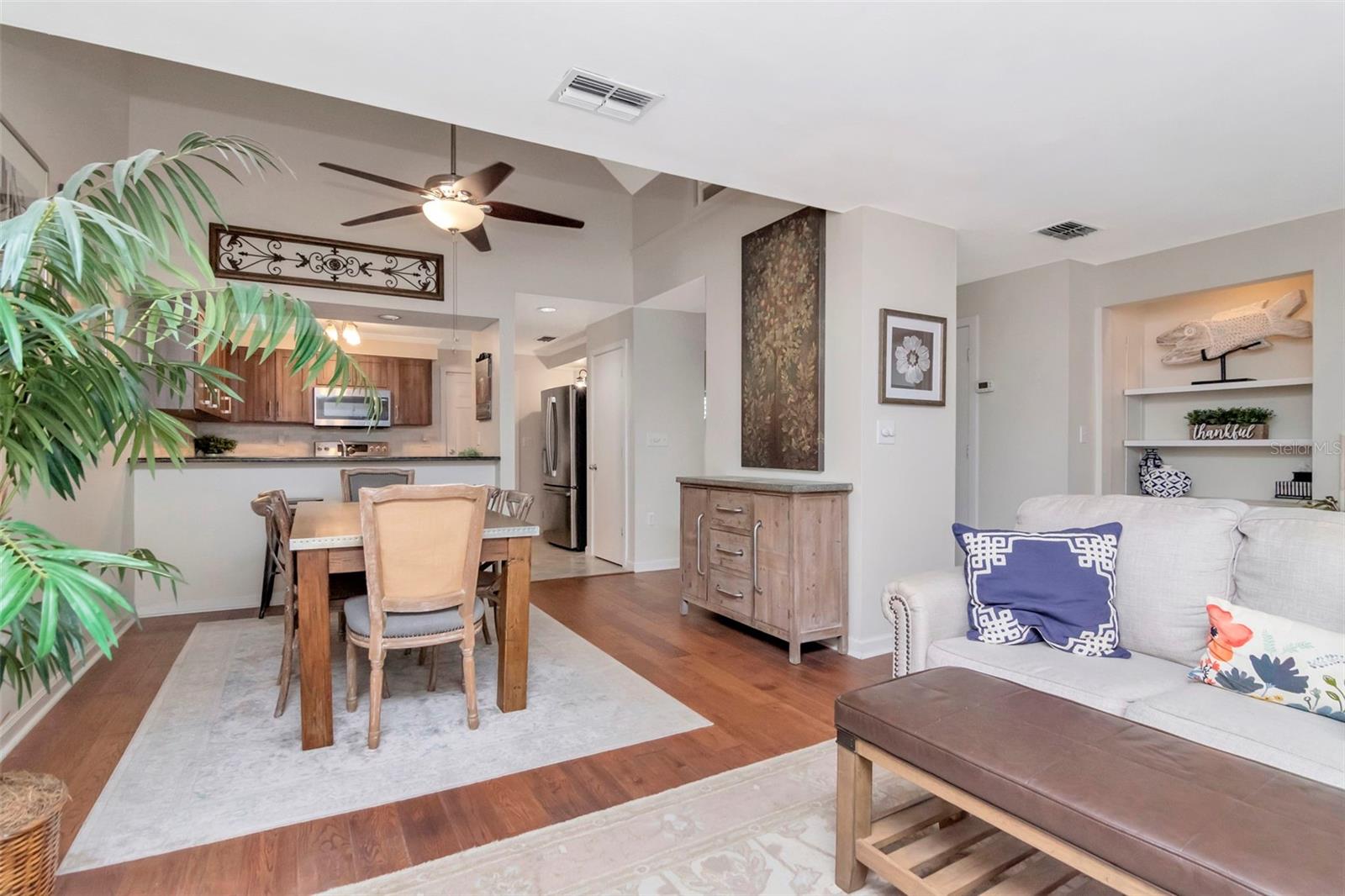 COURTYARDS OF TAMPA A CONDOMIN - Residential