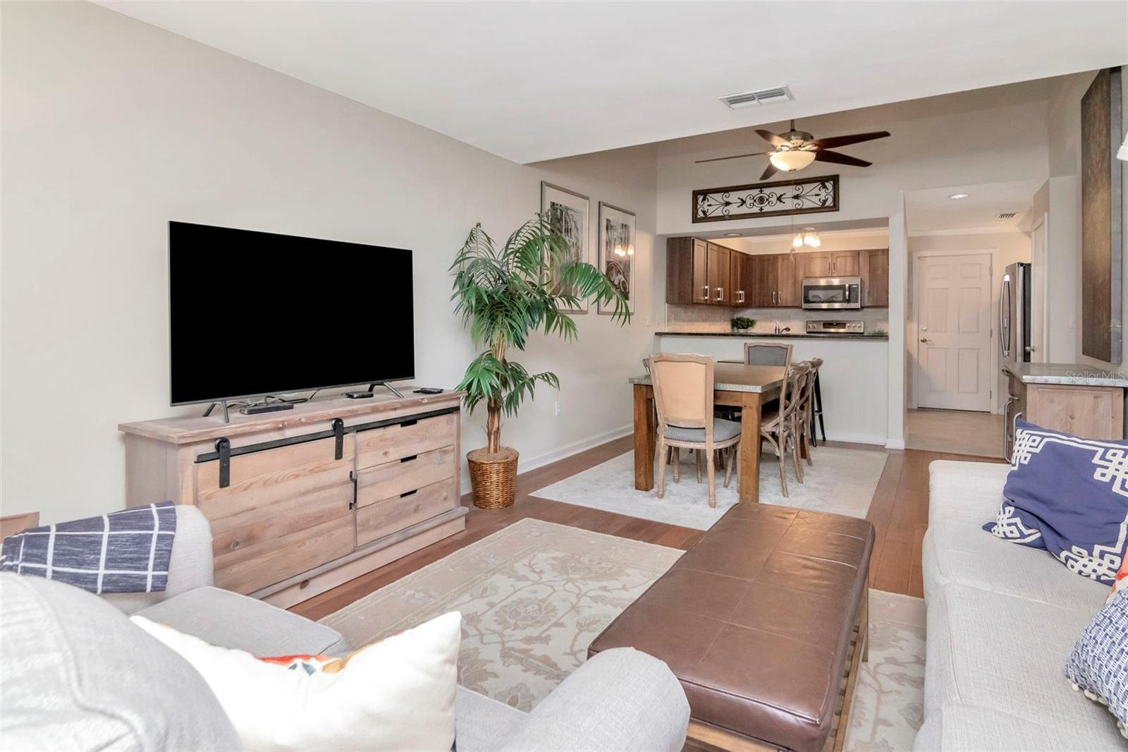 COURTYARDS OF TAMPA A CONDOMIN - Residential