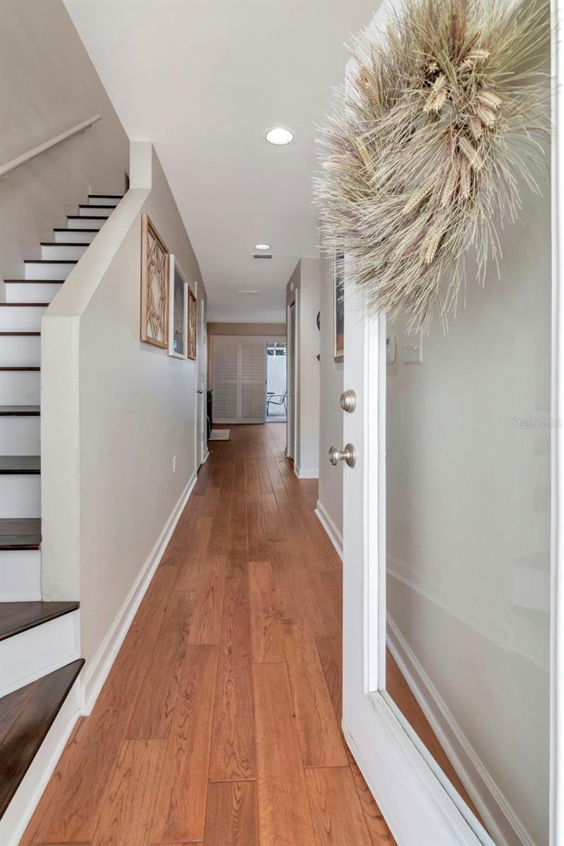 COURTYARDS OF TAMPA A CONDOMIN - Residential